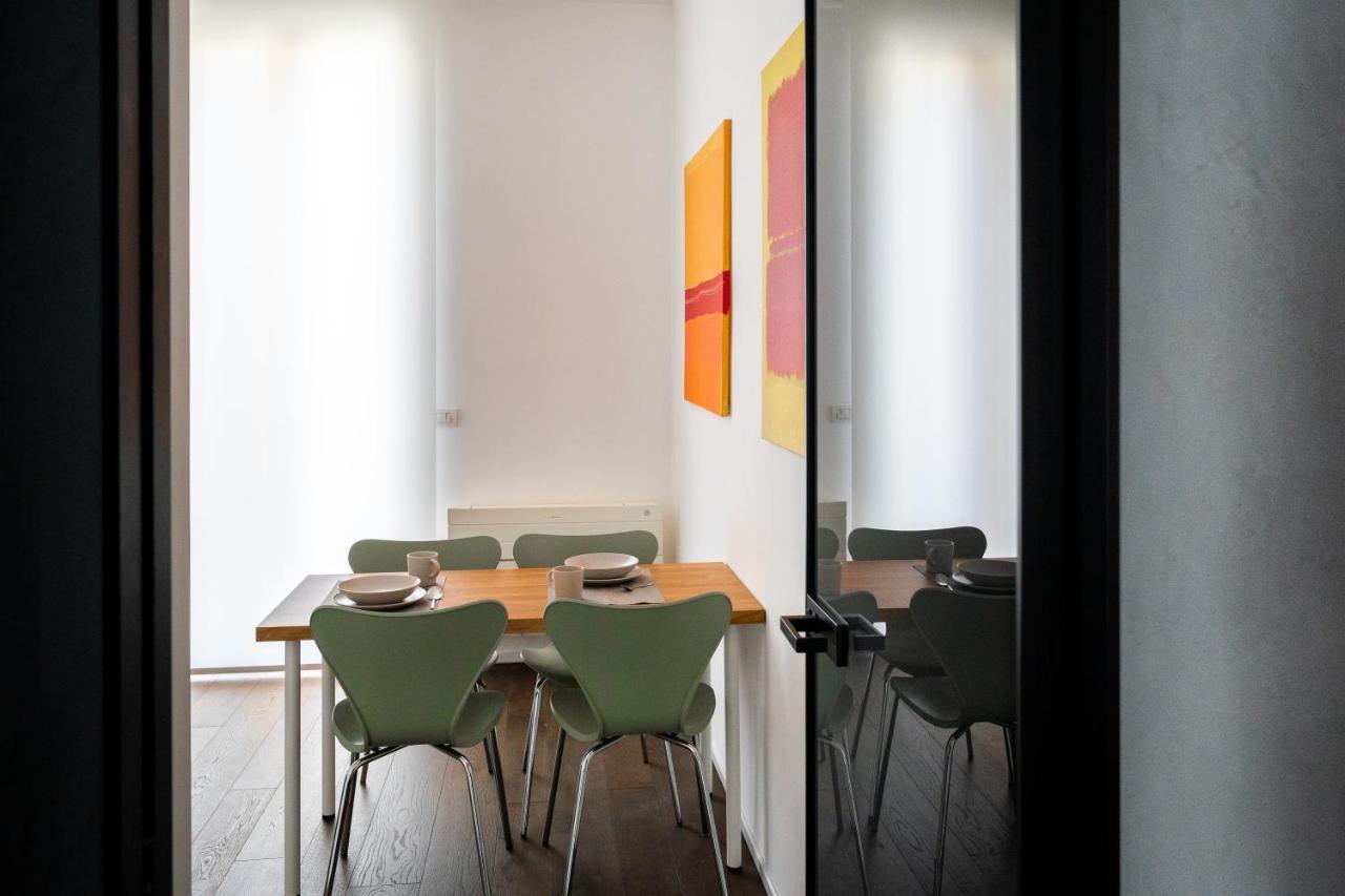 Corso 66 Luxury Apartment Salerno Exterior photo